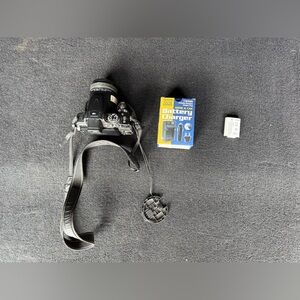 Nikon coolpix p600 camera with charger and battery